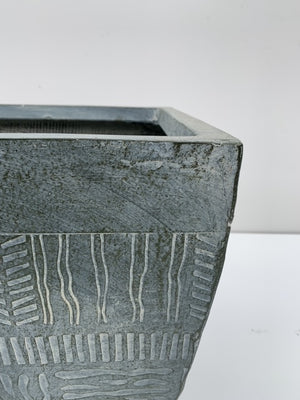 Macetero Tiki Cúbico