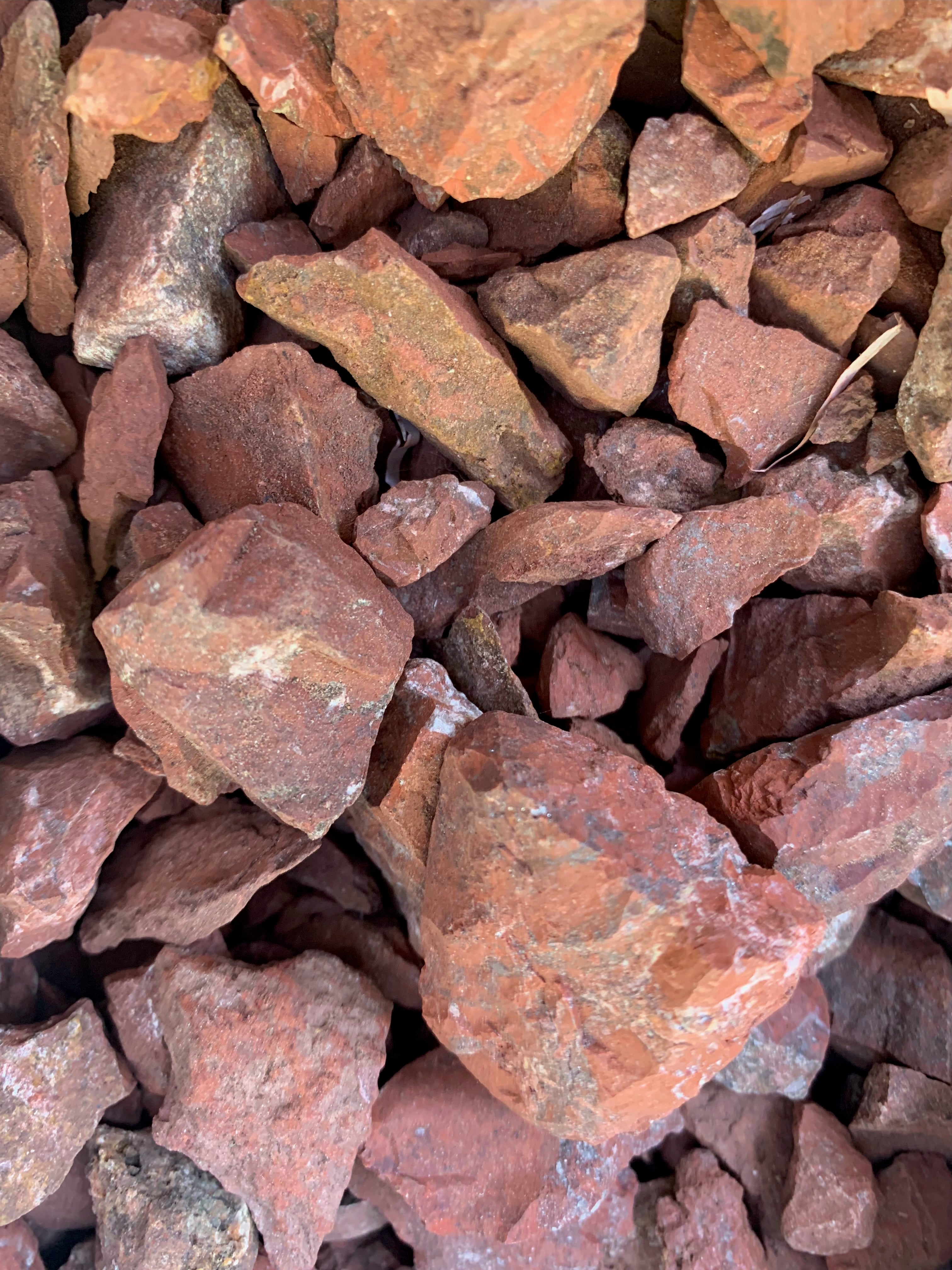 Piedras Decorativas - Piedra Roja - Agrícola y Comercial El