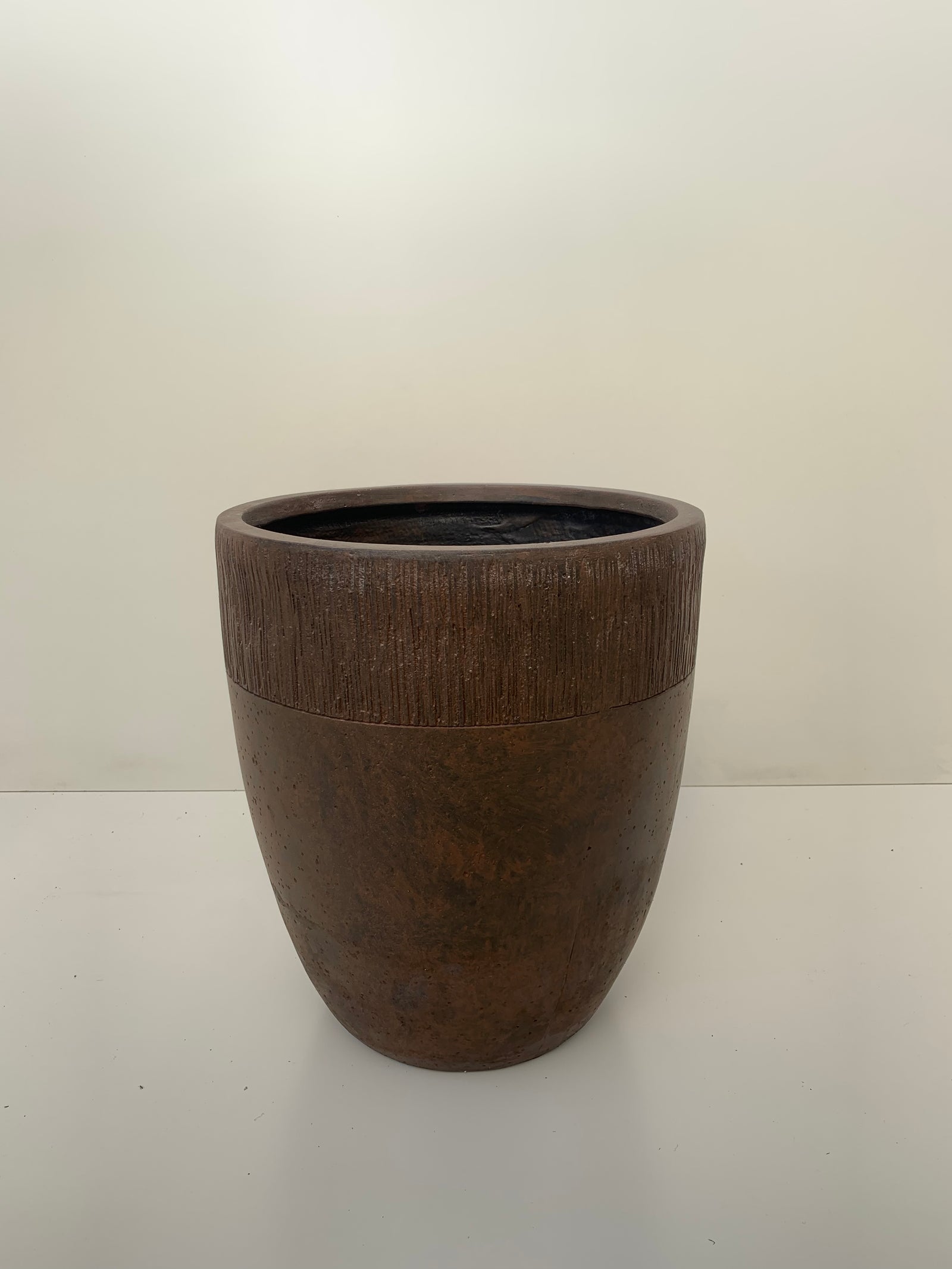 Macetero Industrial Cilíndrico