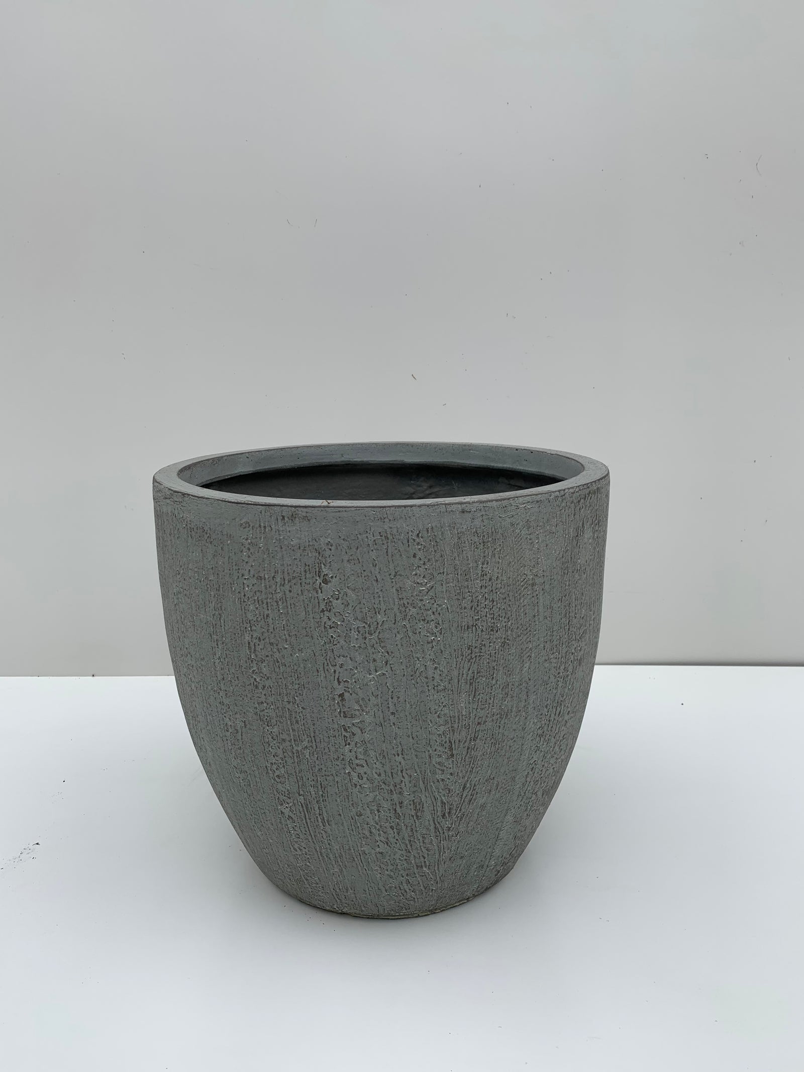 Macetero Mínimal-Rasgado Cilíndrico