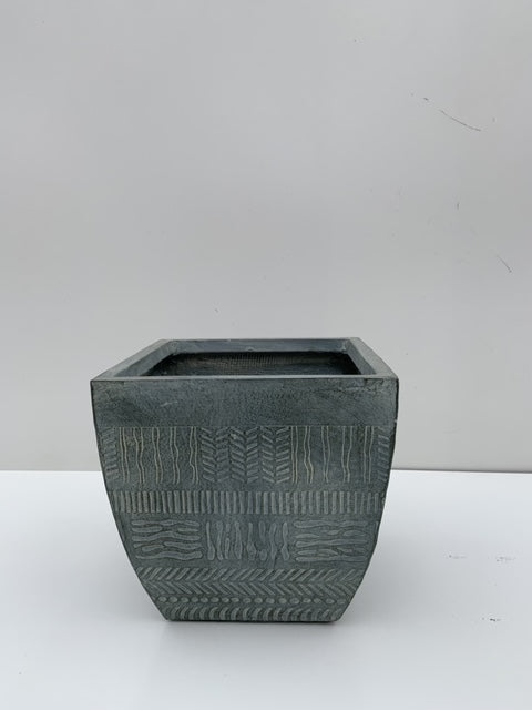 Macetero Tiki Cúbico